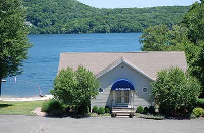 Sail Harbour on candlewood lake 